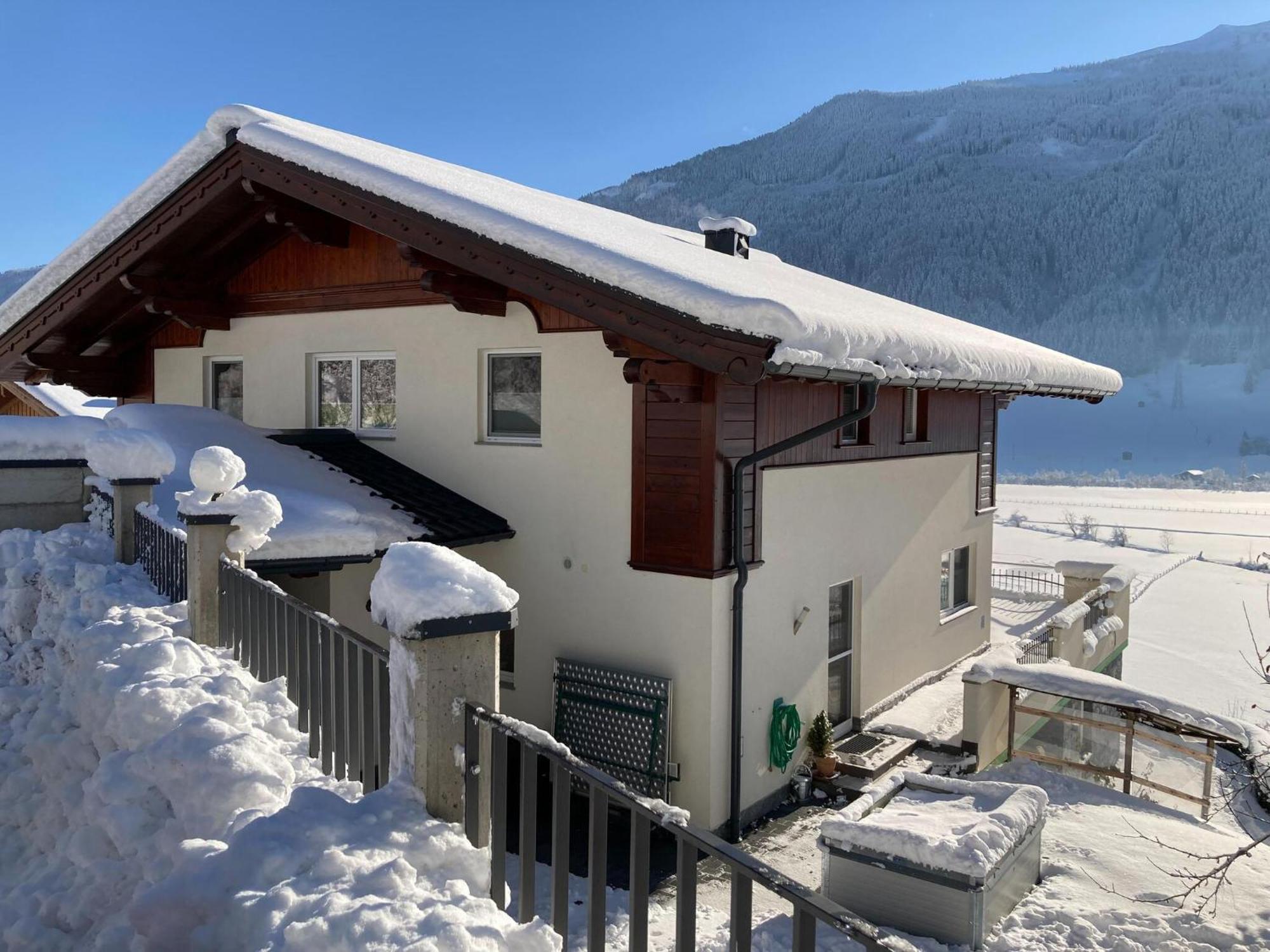 Holiday Apartment In Pinzgau With A Large Terrace มิทเทอร์ซิลล์ ภายนอก รูปภาพ